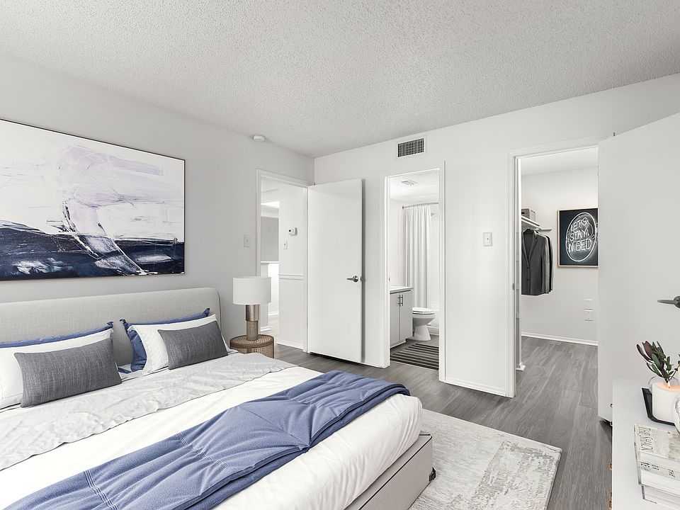 Emerald Apartment Home