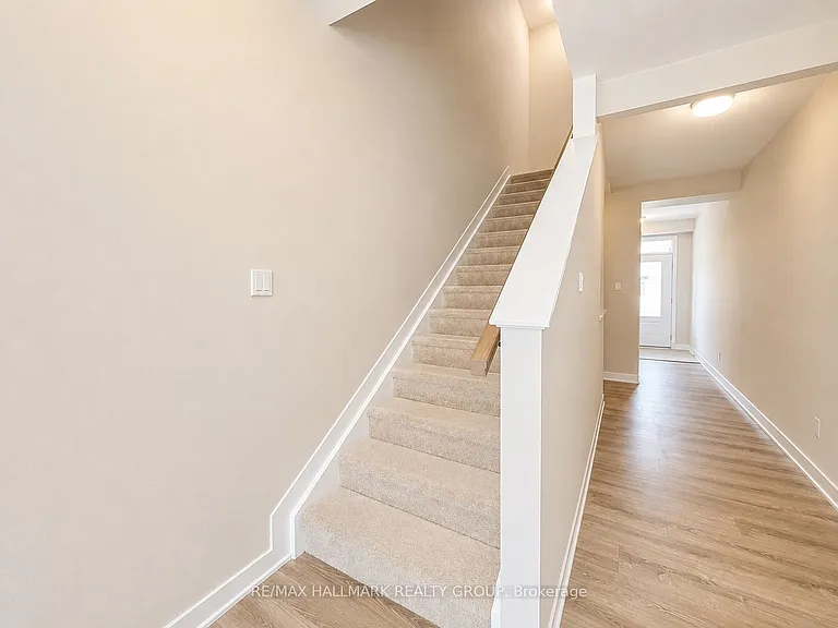 27 Pumice Pl — Photo 12