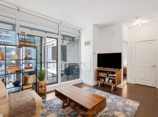 1185 The Queensway Ave #527, Toronto, ON M8Z 0C6