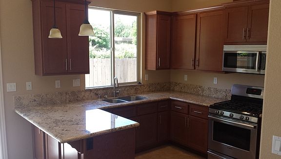 3rd image of 6141 Via Presidio Ln