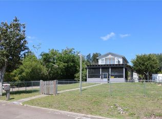 1142 Saint Anne Shrine Rd, Lake Wales, FL 33898