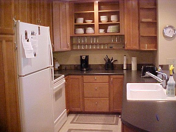 2nd image of 1001 Commonwealth Dr #102