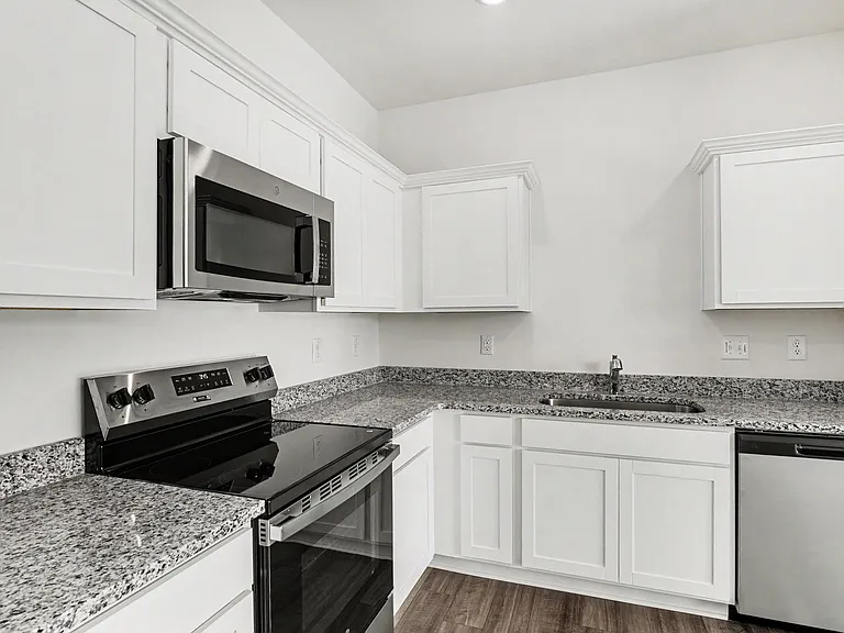 131 S Meyers Ct — Photo 9