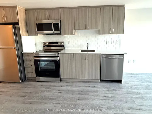 556 Marlee Ave #321 Photo 1