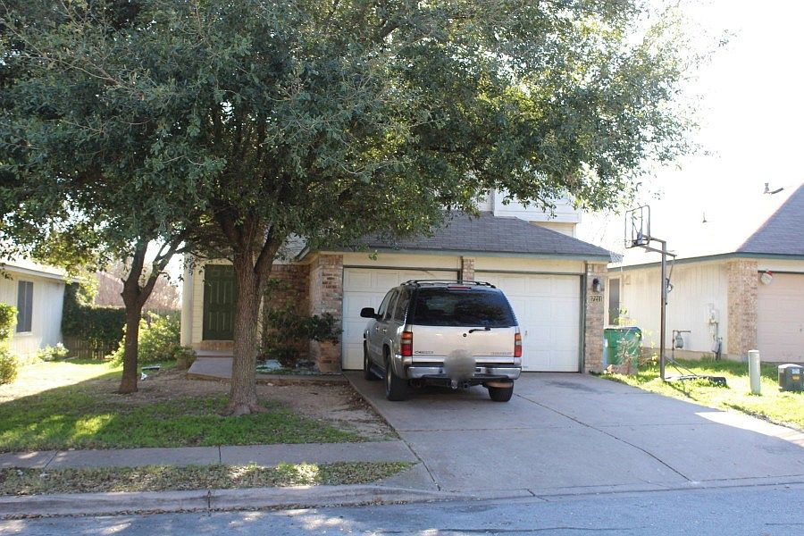 1st image of 17211 Tobermory Dr