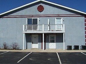 2nd image of 1161 Greenwood Cir #8A