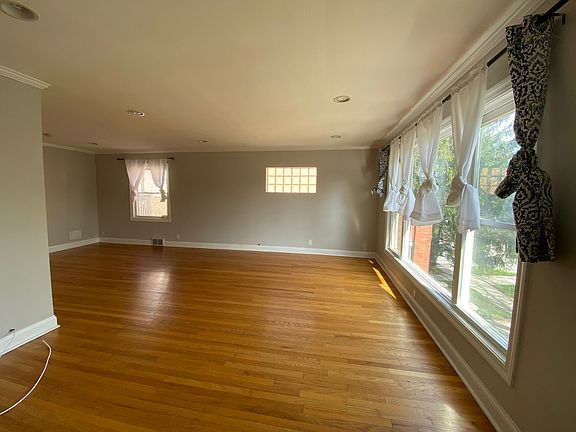 3rd image of 5304 W Agatite Ave #2