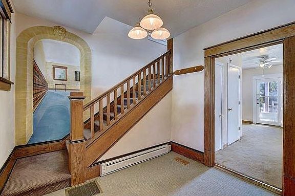4th image of 508 Unaka Ave E