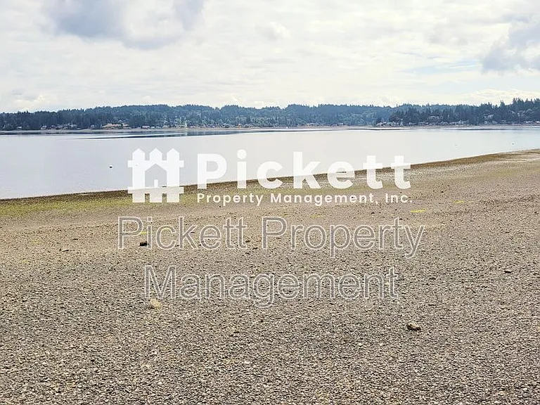 2821 Erlands Beach Loop NW — Photo 35