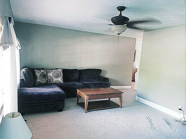 2nd image of 707 N William St