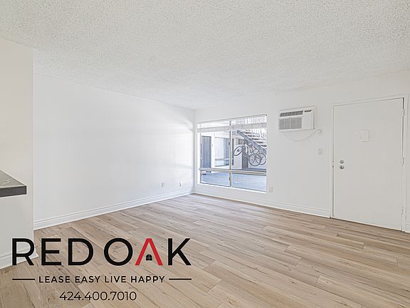 4th image of 6555 2/4 La Mirada Ave #17
