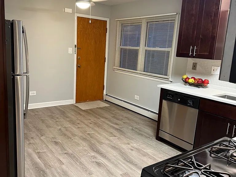 8614 W Berwyn Ave #2 — Photo 3