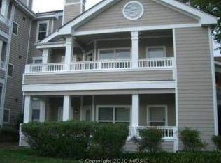 14320 Climbing Rose Way APT 103, Centreville, VA 20121