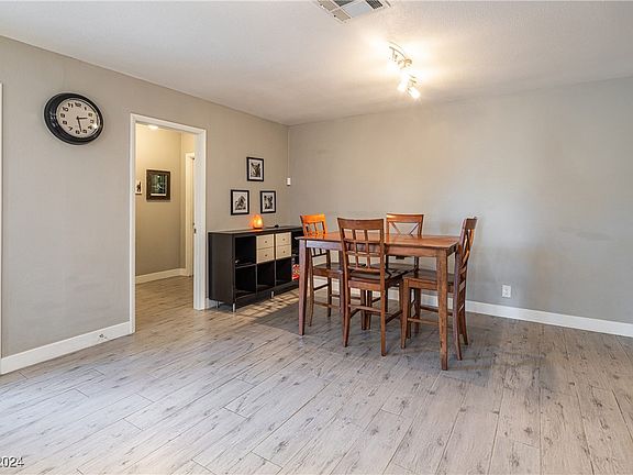5th image of 1568 Seneca Ln