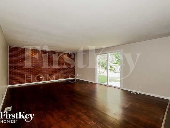 5th image of 9420 E Shenandoah Dr