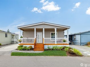 1120 S 25th Street #31, Mount Vernon, WA 98274