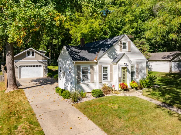 1606 Merrill St, Kalamazoo, MI 49008