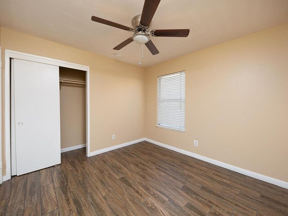 2nd image of 1309 W Farlington St