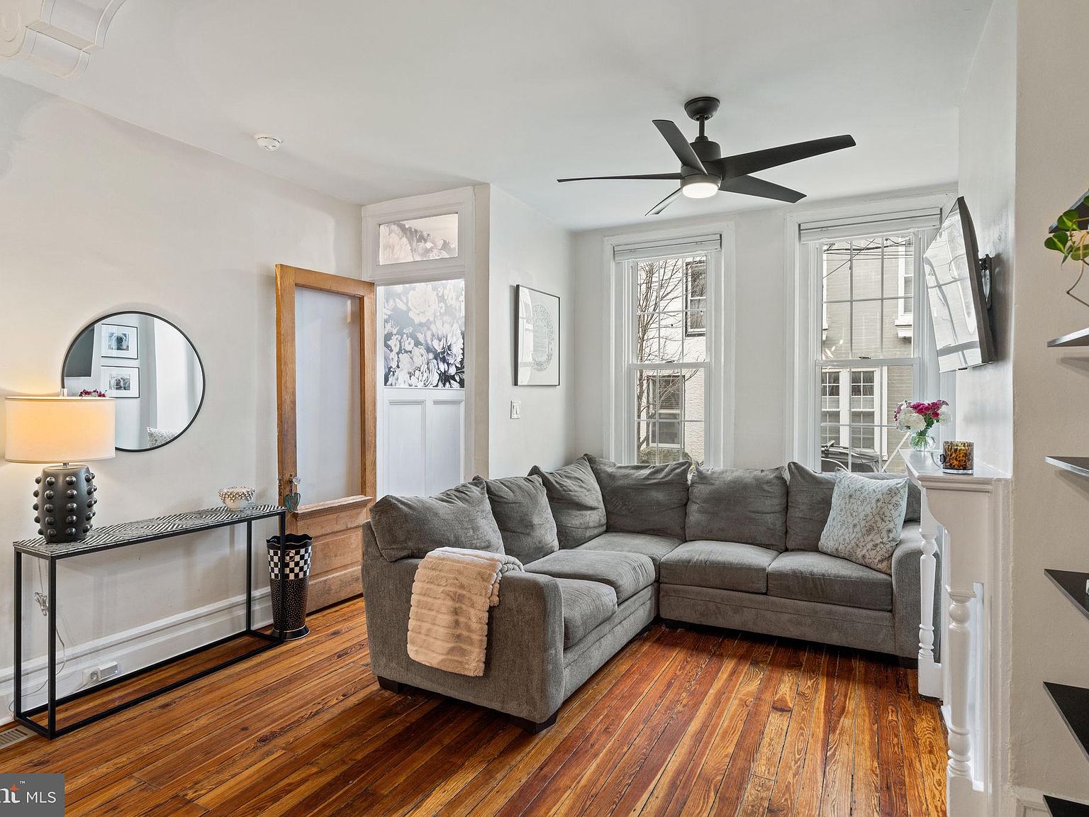 Pony's House LEGO Friends Pony Ranch & Stable Building Toy 42654, 727 pc