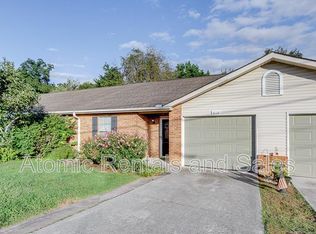 612 Wakebridge Blvd, Powell, TN 37849