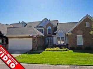 39567 Village Run Dr, Northville, MI