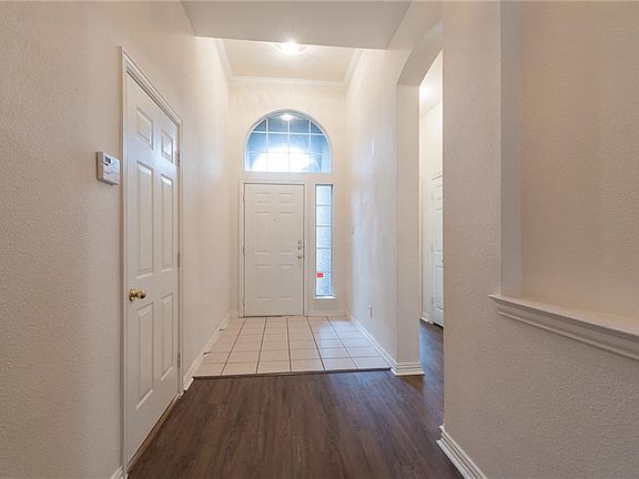 4th image of 1405 San Marino Ln