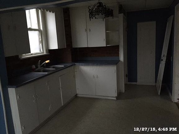 2nd image of 620 S Warren Ave