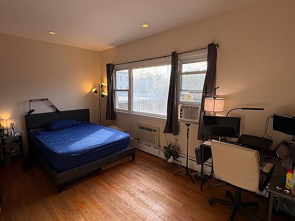 4th image of 392 New York Ave #2
