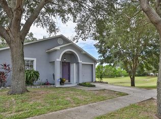 2415 Camden Oaks Pl, Valrico, FL 33594