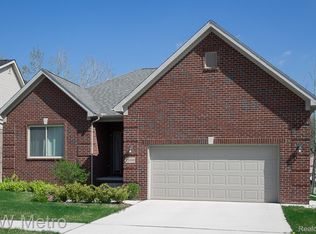 2696 John Bartley Cir, Sterling Heights, MI