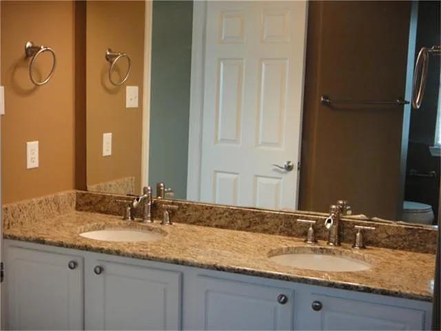 25254 Finchgrove Ln — Photo 18