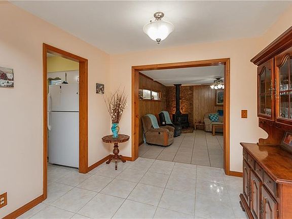 3rd image of 5316 Locksley Ave