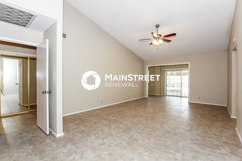 6016 W Desert Cove Ave — Photo 3