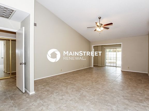 3rd image of 6016 W Desert Cove Ave