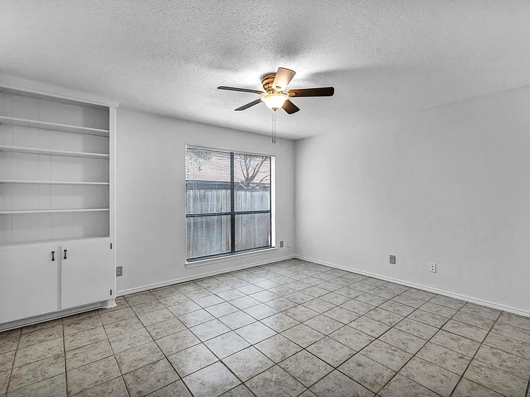 4010 Cima Serena Dr #B — Photo 9