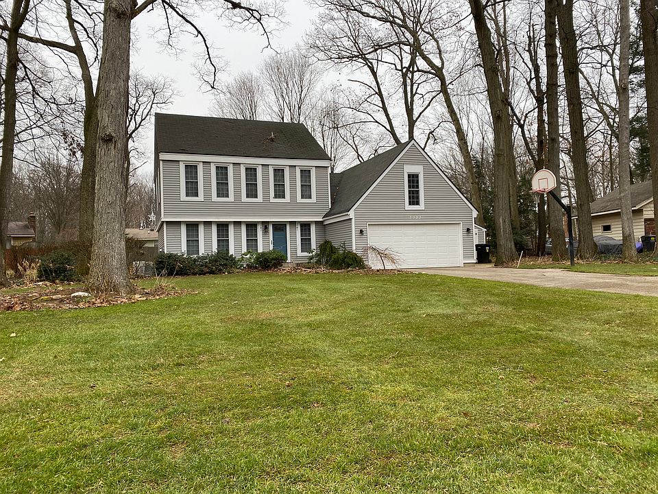 1st image of 7022 Williamstown Dr