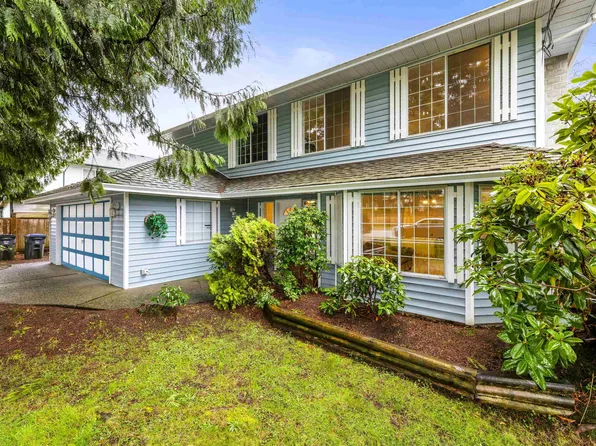 11077 154th St, Surrey, BC V3R 6V7