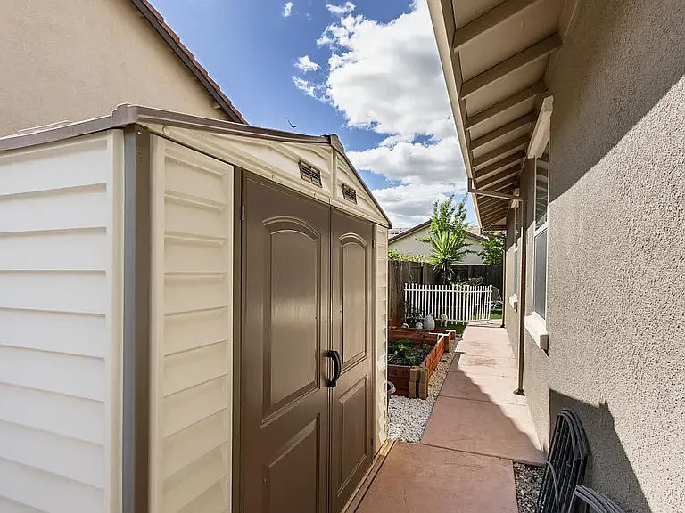3652 Edington Dr — Photo 62