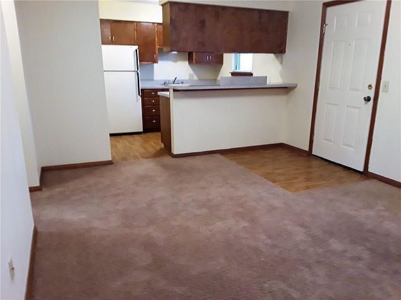 3rd image of 1650 N Sang Ave APT 204