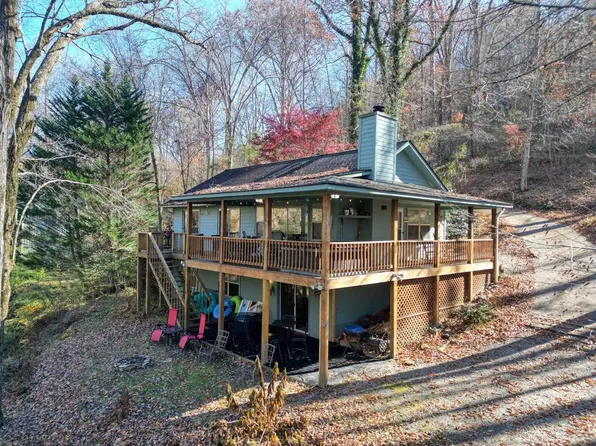 2175 Old Highway 64 E, Hayesville, NC 28904