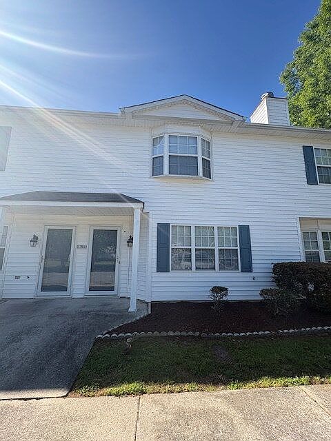 1st image of 3829 Sterling Pointe Dr