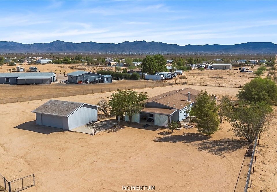 1st image of 980 S Santa Maria Road