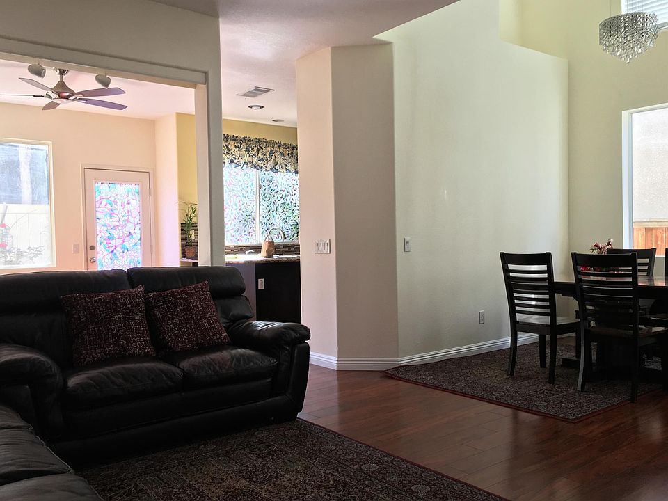1st image of 18 Amador Way