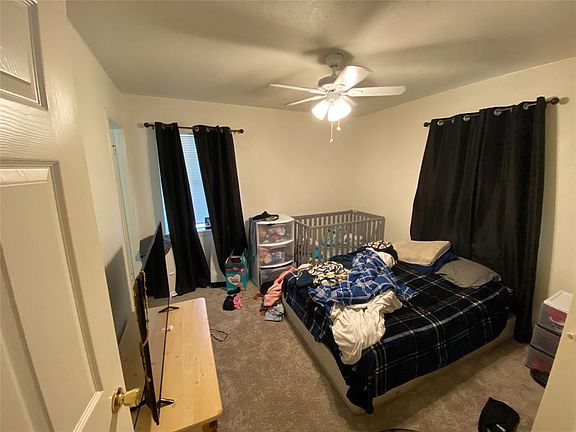 5th image of 1305 W Churchill Way
