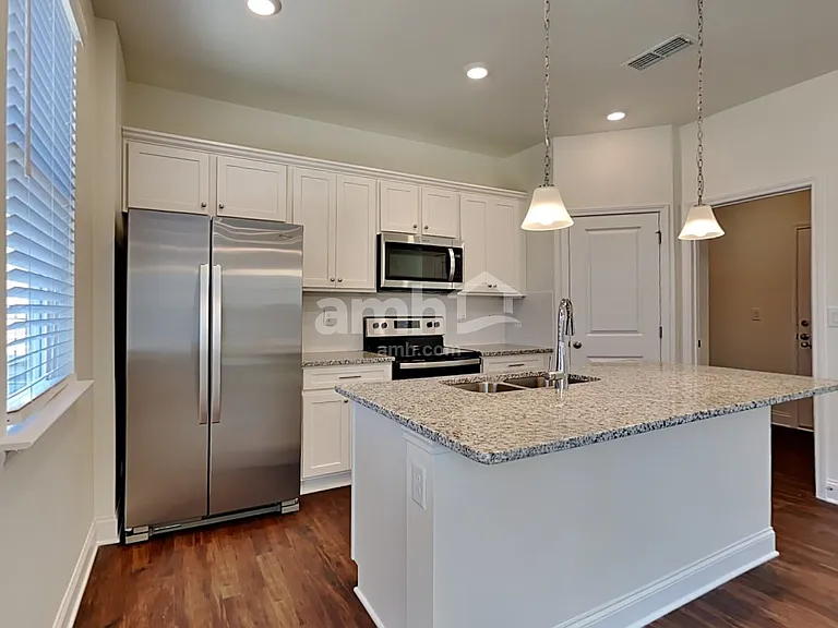 1776 Silver Tree St — Photo 3