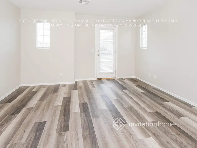 7447 Manfre St — Photo 7