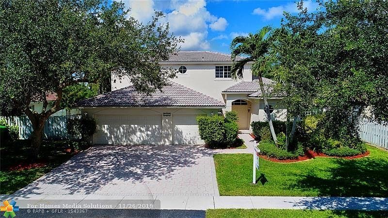 1st image of 1019 NW 130th Ter