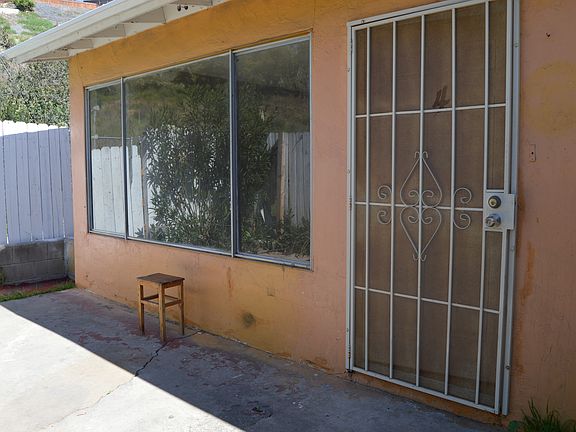 3rd image of 5920 Streamview Dr APT 4