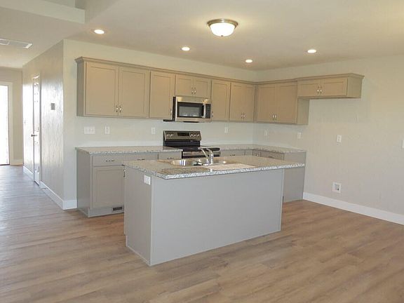 5th image of 3761 W Freeman Street