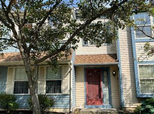 190 Douglas Ct #190, West Deptford, NJ 08086